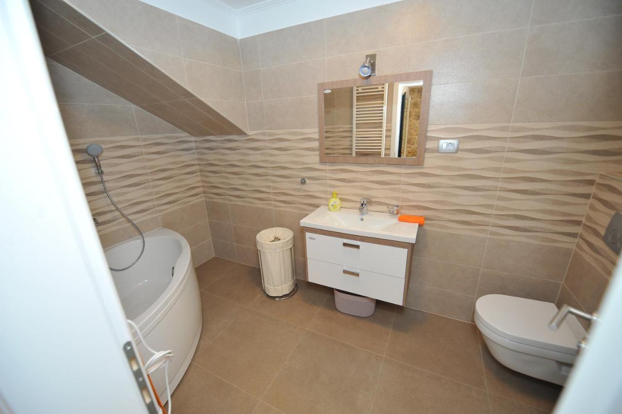 Apartment Antea Sinj Exterior photo